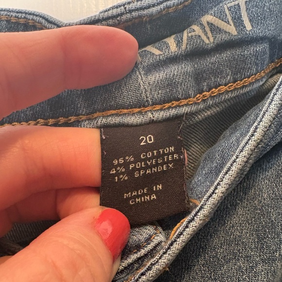 Lane Bryant Girlfriend Distressed Shorts with Crochet Lace Size 20 - Picture 3 of 11